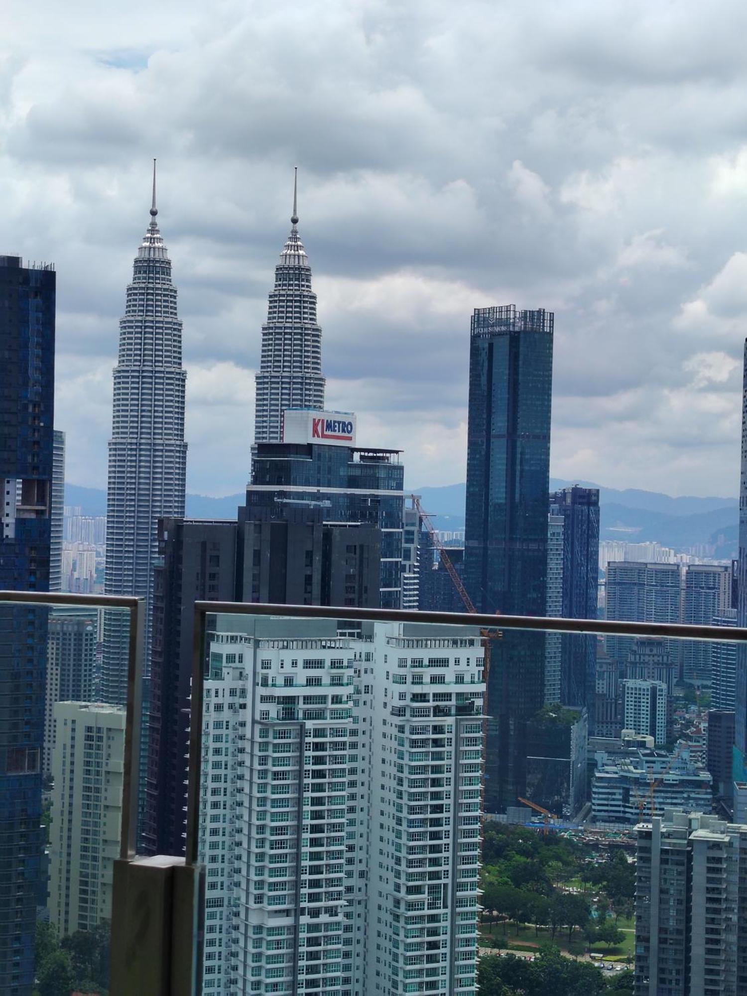 Pangsapuri Agile Luxury At Trx Klcc Kl